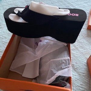 Rocket Dog Platform Thongs